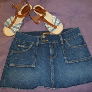 Bebe Dark Denim Mini Skirt 28in Waist